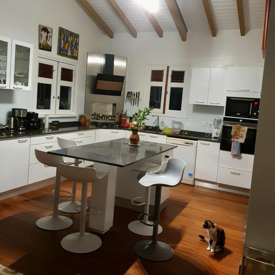 Deux Chambres Et Deux Salles De Bain Dans La Maison De Michelle L'Amirade Grande Anse  Exteriör bild
