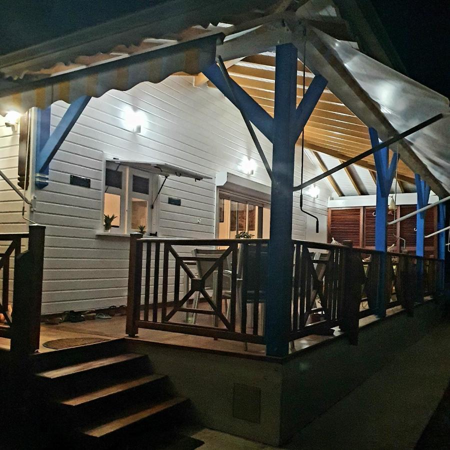 Deux Chambres Et Deux Salles De Bain Dans La Maison De Michelle L'Amirade Grande Anse  Exteriör bild